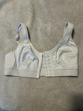 Amoena Ester SB Post Op Recovery Front-Closure Wireless Bra